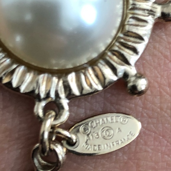 Auth Chanel necklace with pearls red beads and tweed - Picture 13 of 13